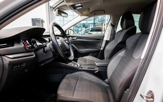 Skoda Octavia cena 86900 przebieg: 84875, rok produkcji 2020 z Łódź małe 781